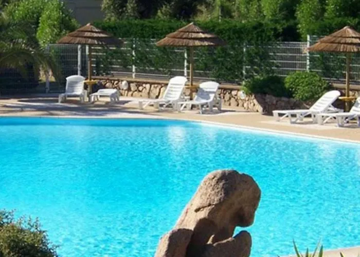 En Ou Mobil-home Chez Camp'in Pirellu Порто-Веккіо