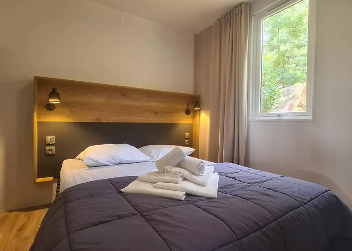 Кемпінг En Ou Mobil-home Chez Camp'in Pirellu